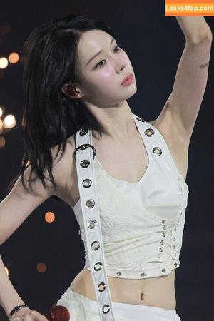 Winter æspa photo #0984