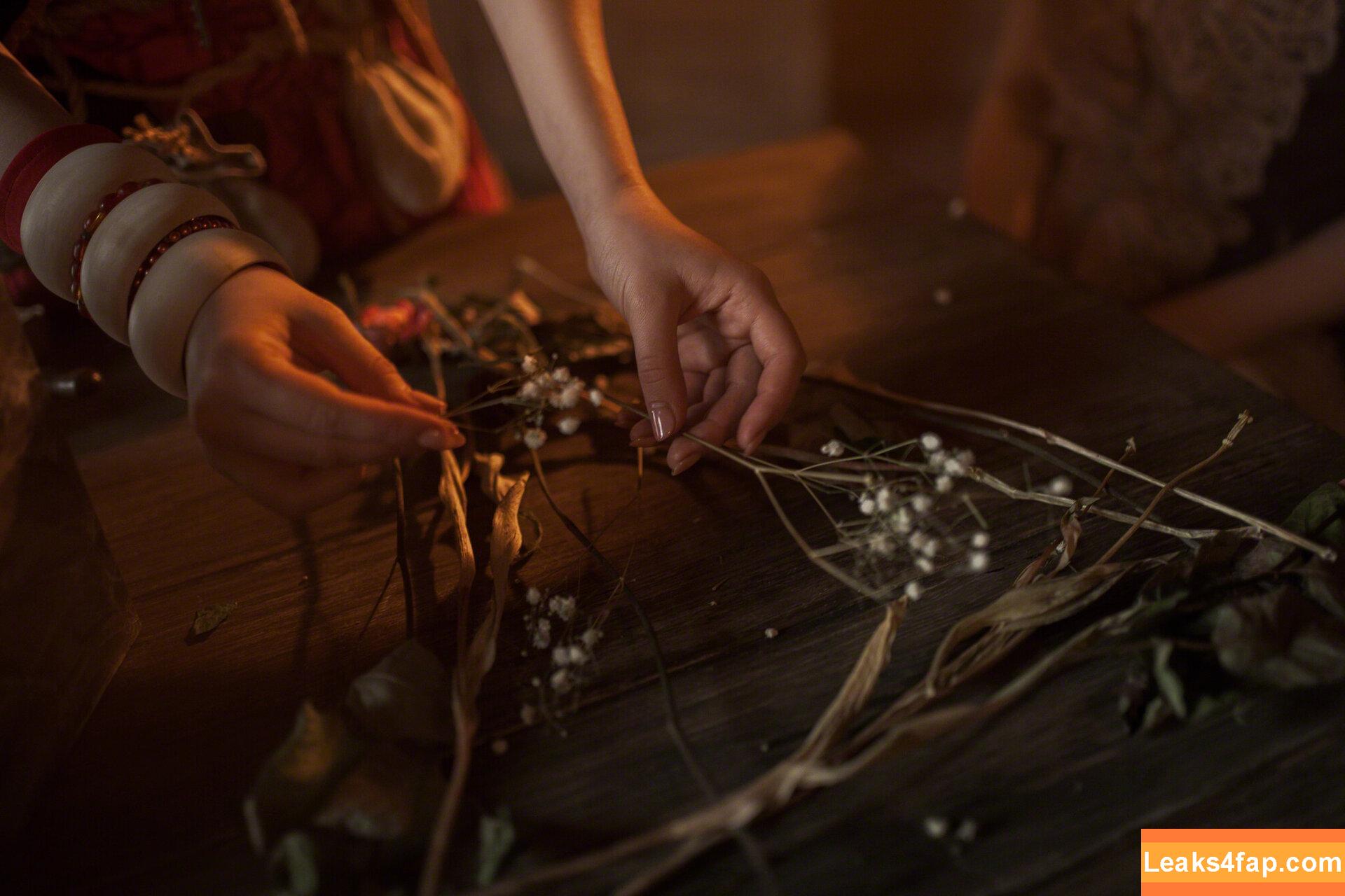 Witcher Women / freyaallan leaked photo photo #0094