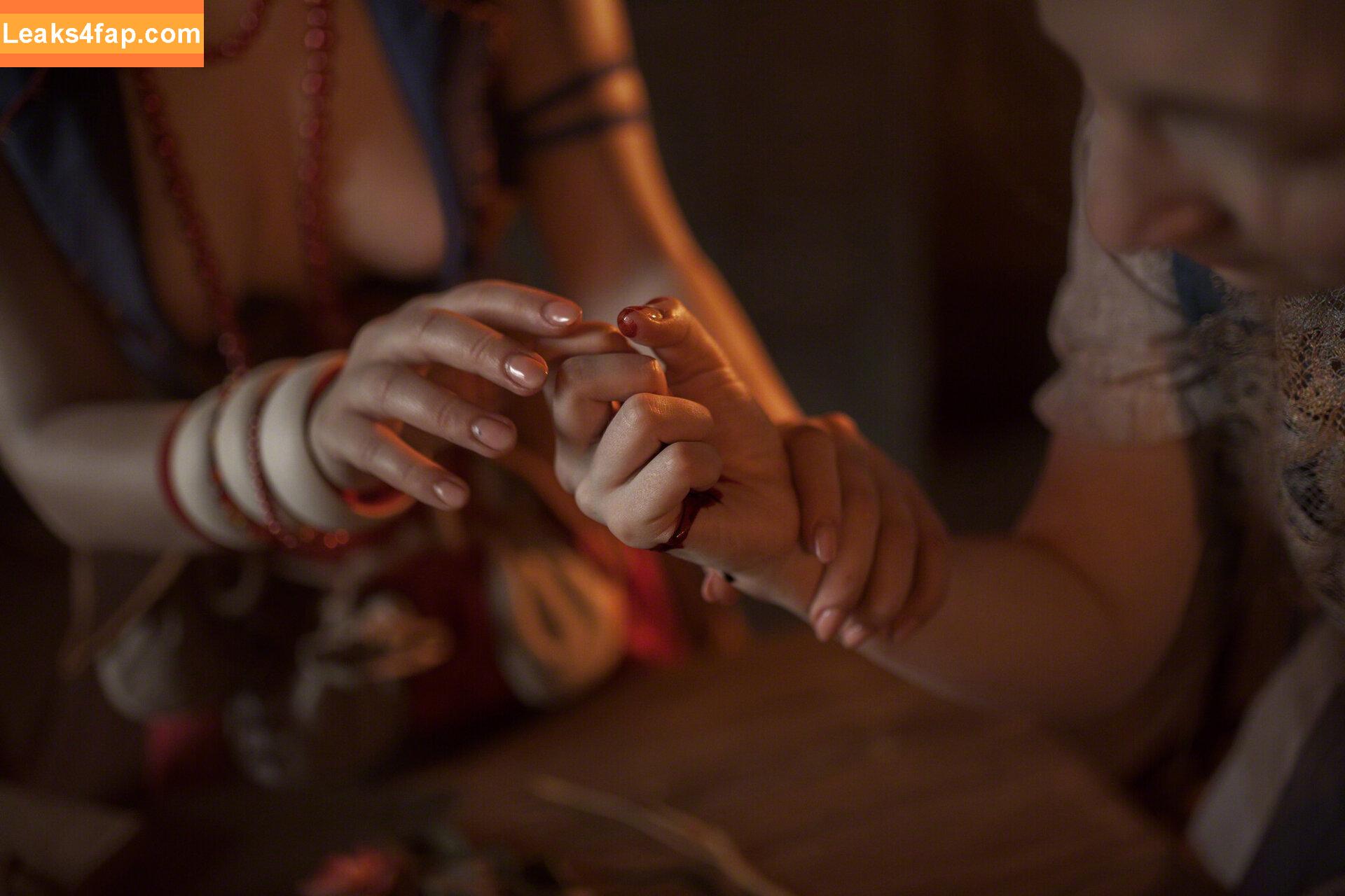 Witcher Women / freyaallan leaked photo photo #0101