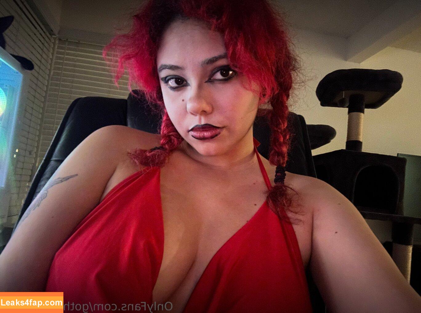 Witchygamergirl / Kilgore / clownegirl / gothgamergirly / witchygamergirly leaked photo photo #0019