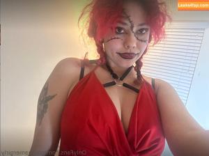 Witchygamergirl photo #0020