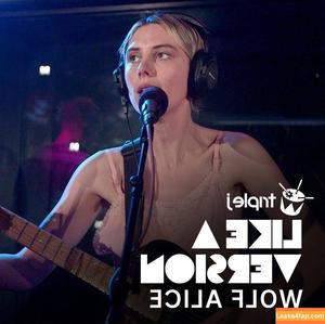 Wolf Alice photo #0022
