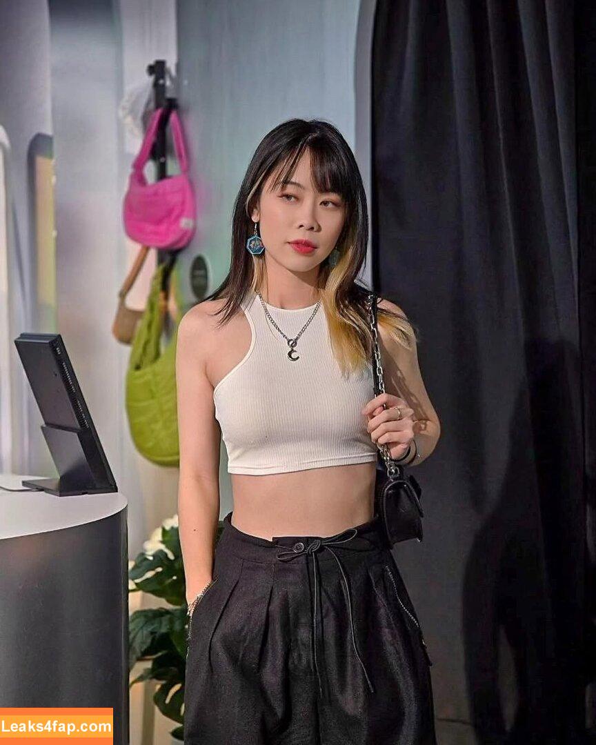 Wolfsbanee / Deborah / wolfsbanee_ leaked photo photo #0001