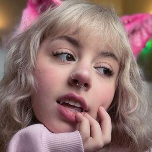 Women With Fangs photo #0004