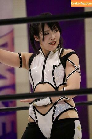 WomenJoshi photo #4041