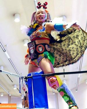 WomenJoshi photo #4118