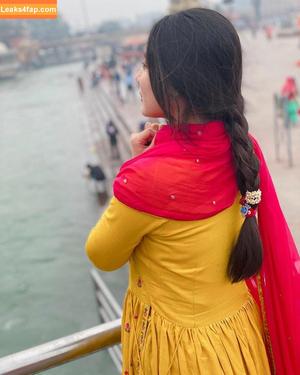 WomenJoshi photo #4327