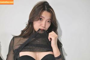 WomenJoshi photo #4394