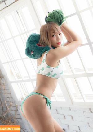 WomenJoshi photo #4577