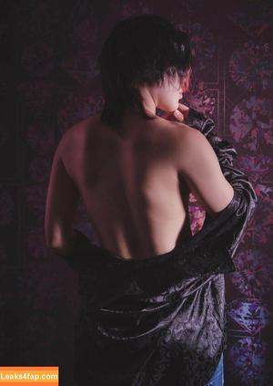 WomenJoshi photo #4592