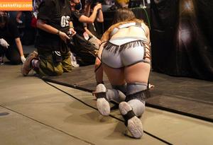 WomenJoshi photo #4906