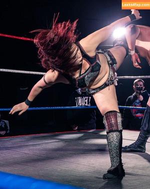 WomenJoshi photo #6095