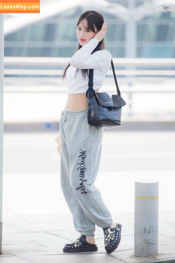 WomenK-pop /  leaked photo photo #0019