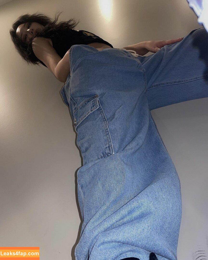 WomenK-pop /  leaked photo photo #0034