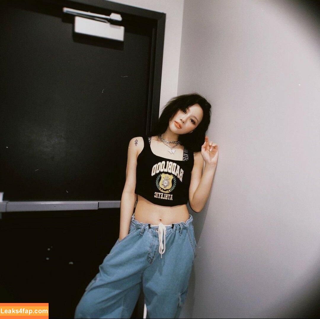 WomenK-pop /  leaked photo photo #0037