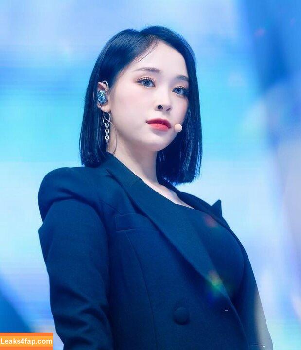 WomenK-pop /  leaked photo photo #0072