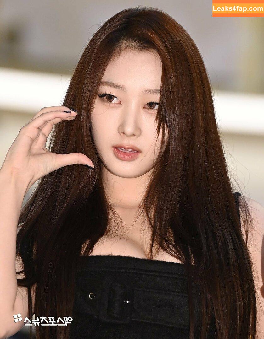 WomenK-pop /  leaked photo photo #0125