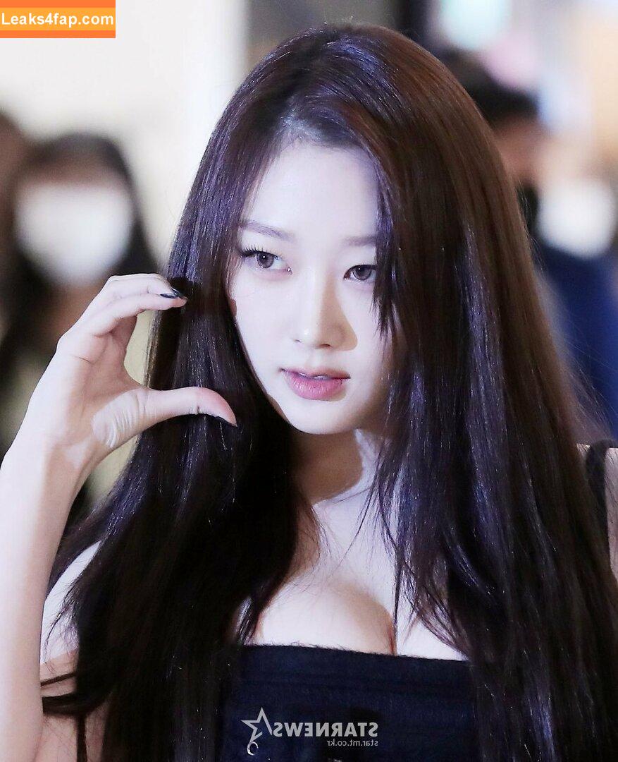 WomenK-pop /  leaked photo photo #0128