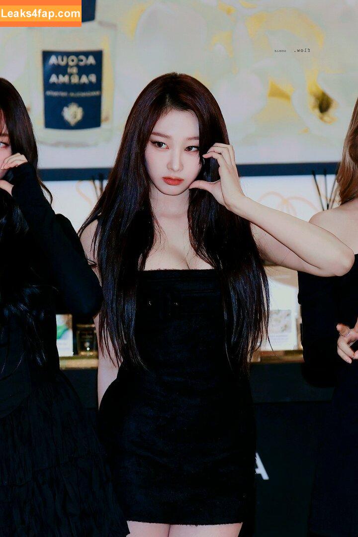 WomenK-pop /  leaked photo photo #0130