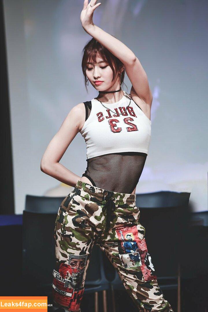 WomenK-pop /  leaked photo photo #0143
