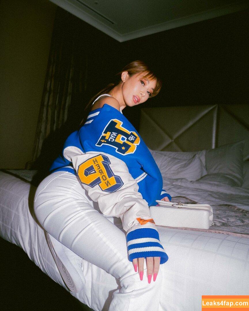 WomenK-pop /  leaked photo photo #0181