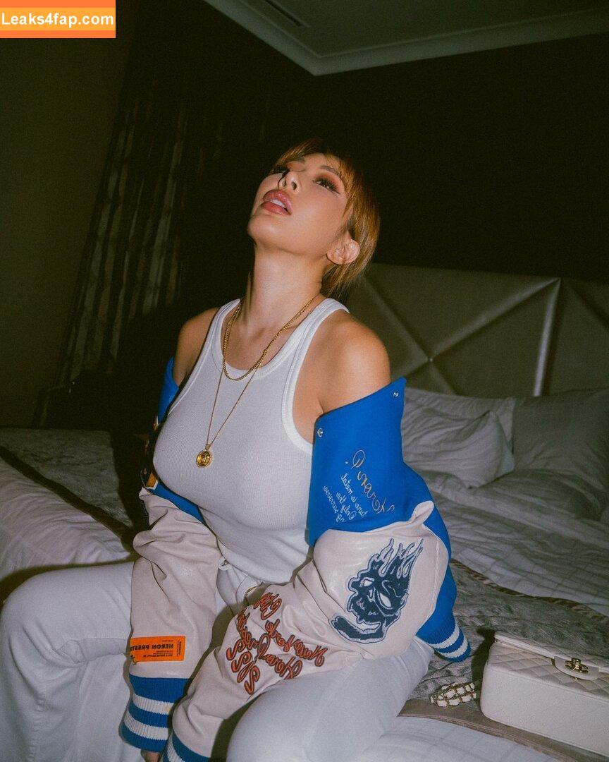WomenK-pop /  leaked photo photo #0182