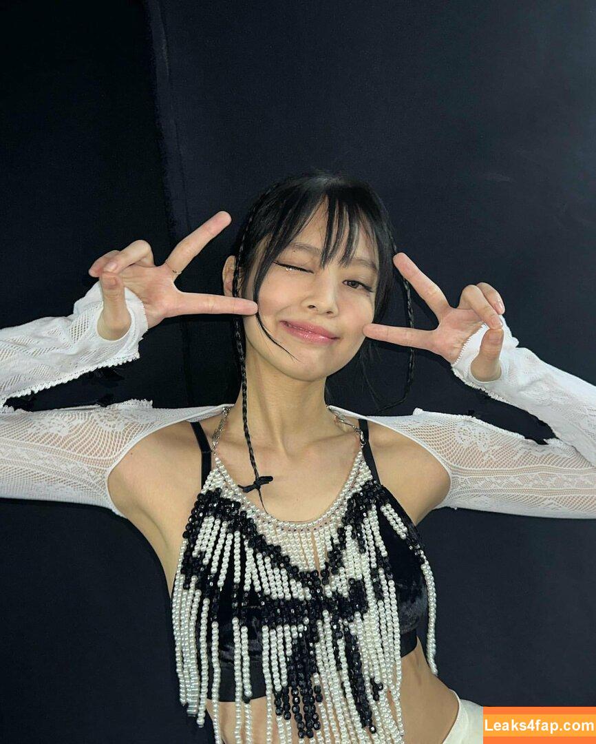 WomenK-pop /  leaked photo photo #0187