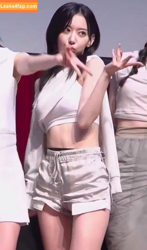 WomenK-pop /  leaked photo photo #0258