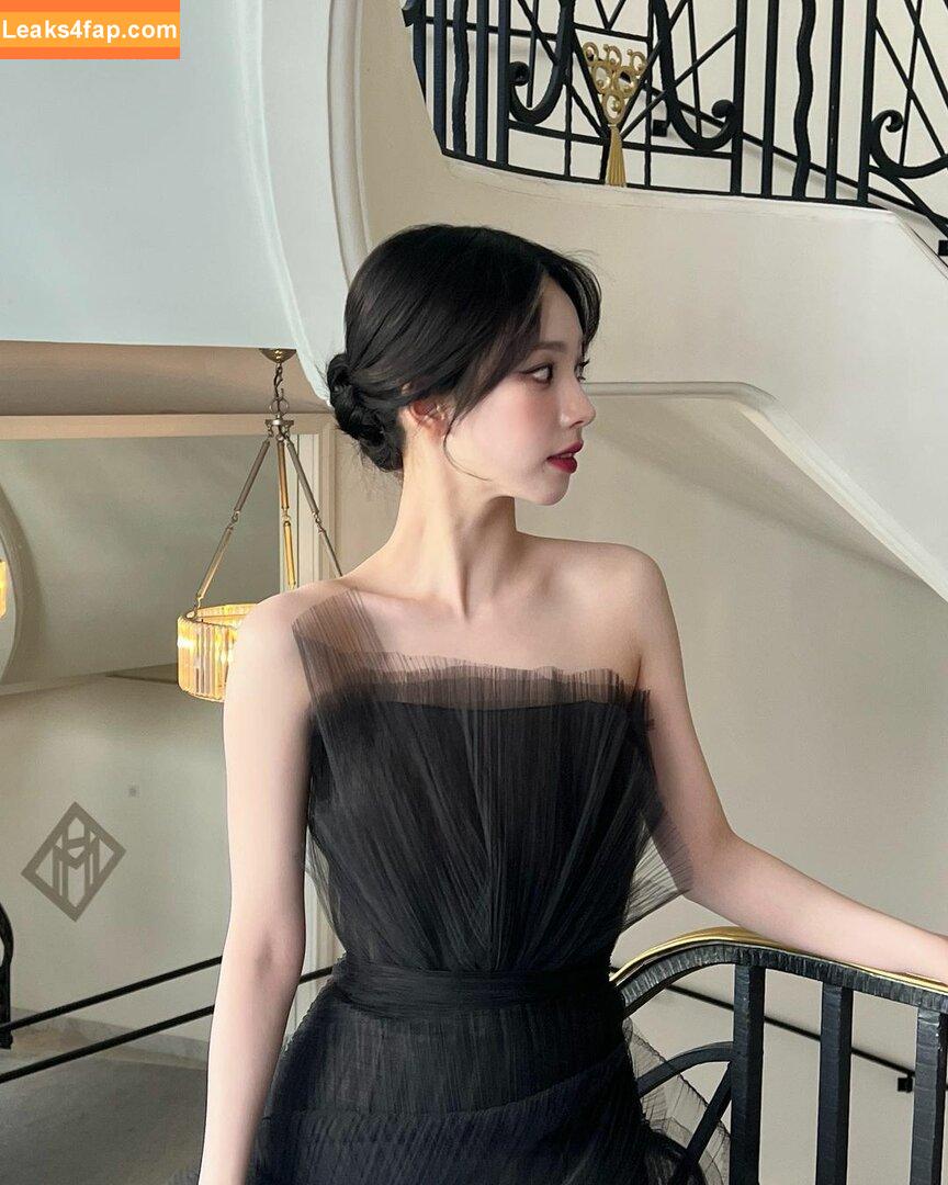 WomenK-pop /  leaked photo photo #0274