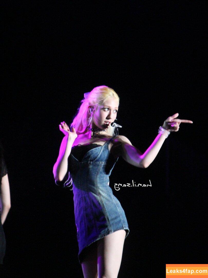 WomenK-pop /  leaked photo photo #0295
