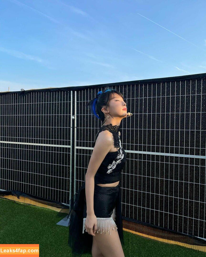 WomenK-pop /  leaked photo photo #0307
