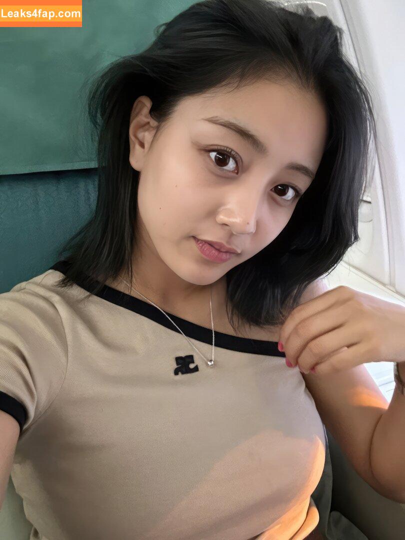 WomenK-pop /  leaked photo photo #0321