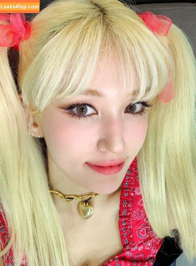 WomenK-pop /  leaked photo photo #0354