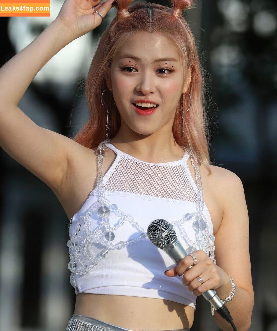 WomenK-pop /  leaked photo photo #0401