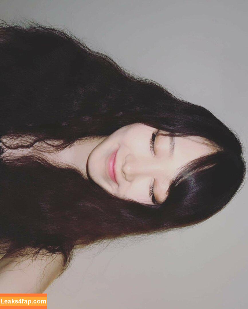WomenK-pop /  leaked photo photo #0428