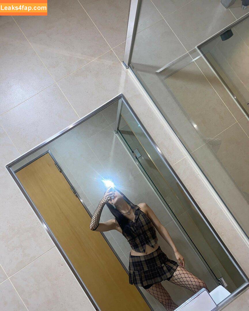WomenK-pop /  leaked photo photo #0441