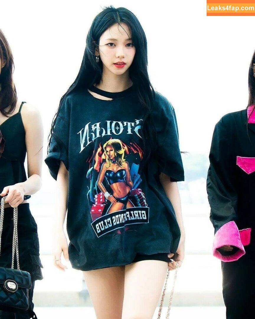 WomenK-pop /  leaked photo photo #0468