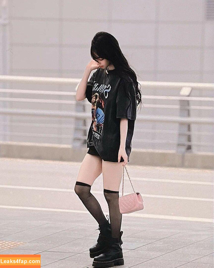 WomenK-pop /  leaked photo photo #0469