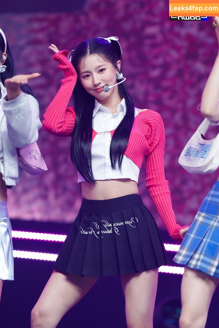 WomenK-pop /  leaked photo photo #0490