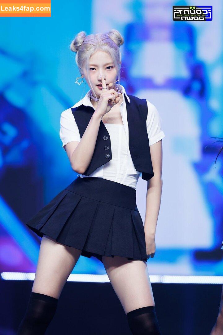 WomenK-pop /  leaked photo photo #0562