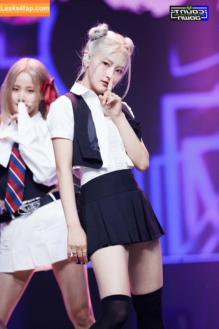 WomenK-pop /  leaked photo photo #0567
