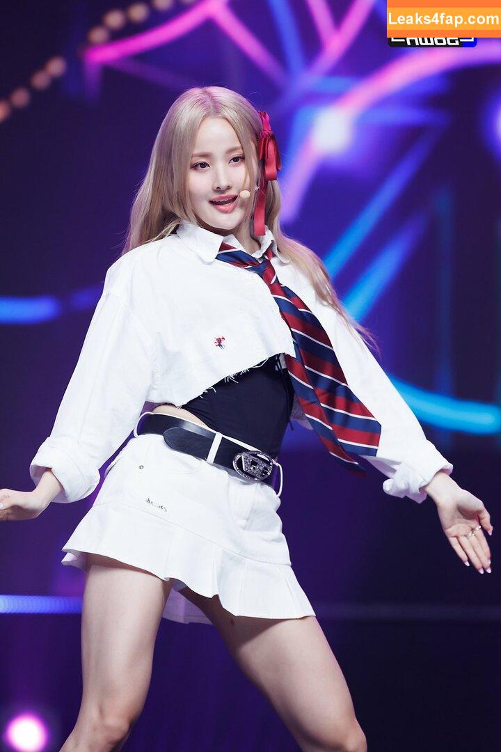 WomenK-pop /  leaked photo photo #0575