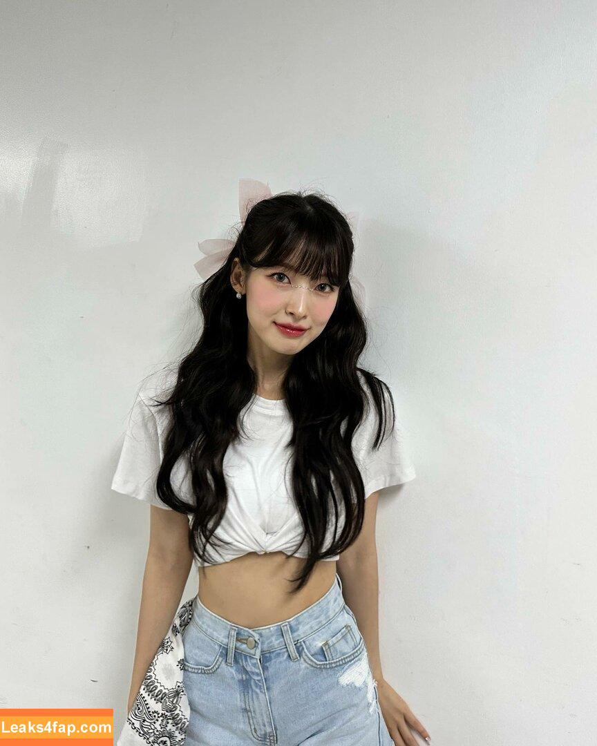 WomenK-pop /  leaked photo photo #0583