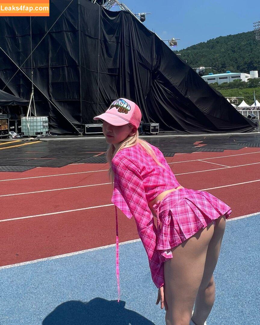 WomenK-pop /  leaked photo photo #0601