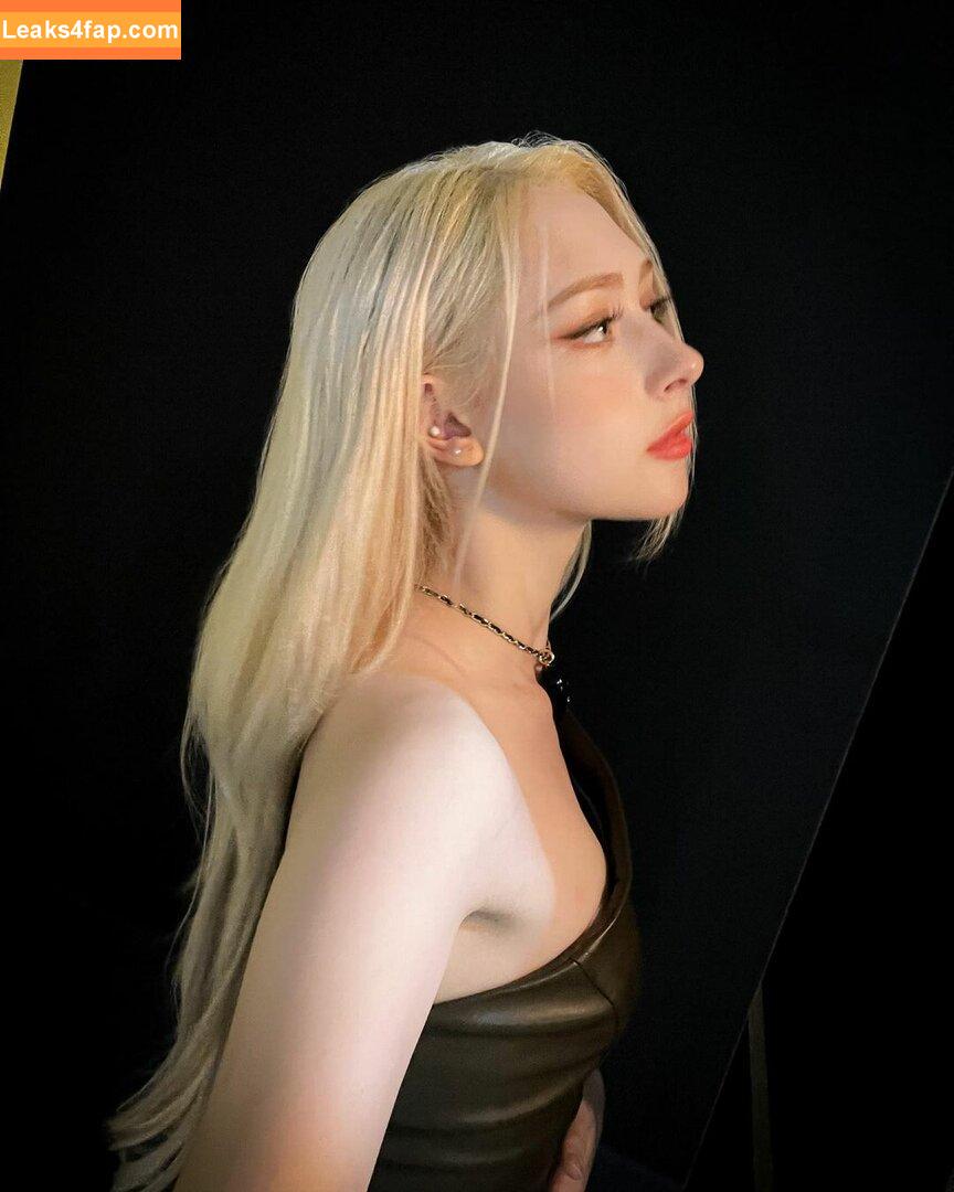 WomenK-pop /  leaked photo photo #0621