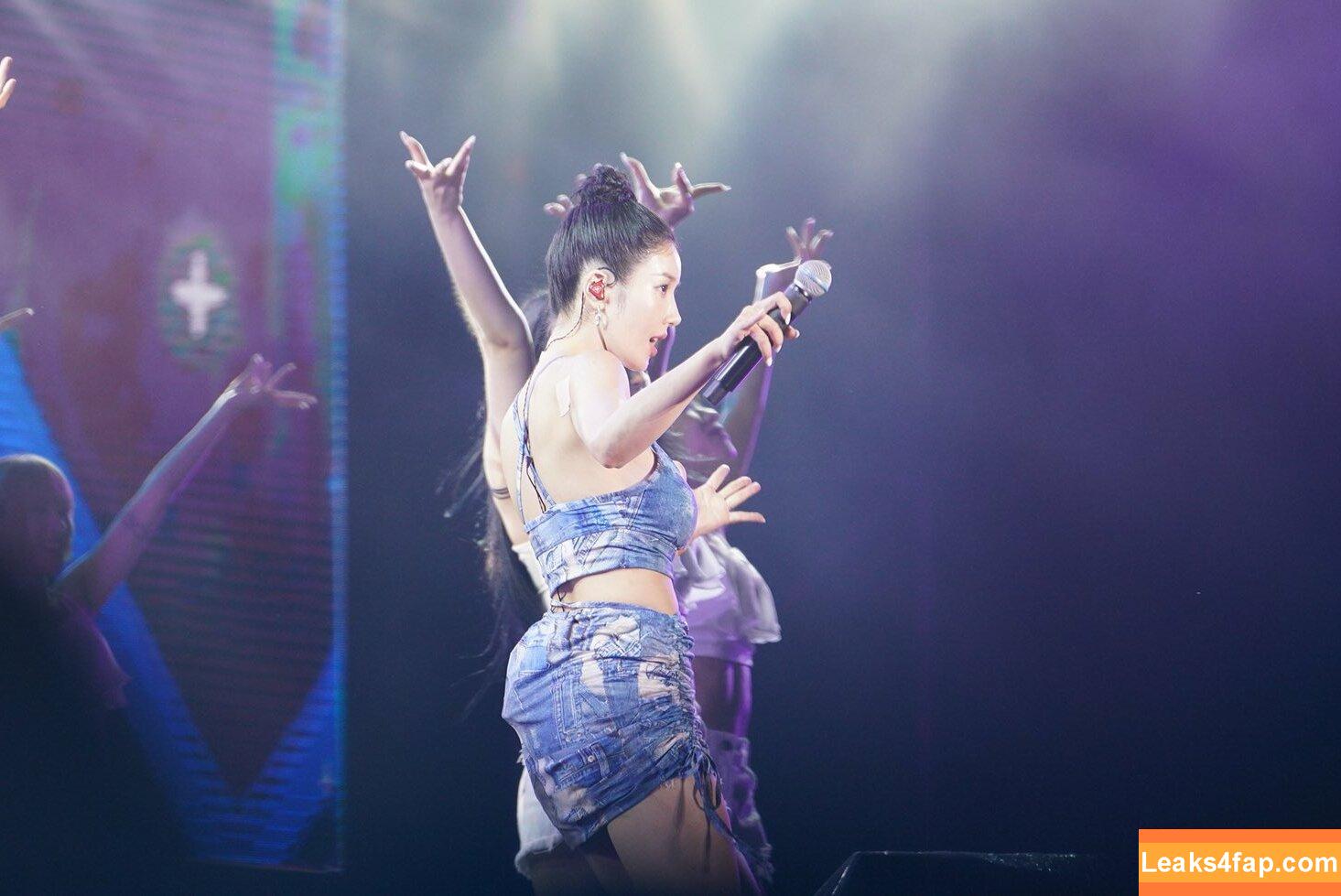 WomenK-pop /  leaked photo photo #0642