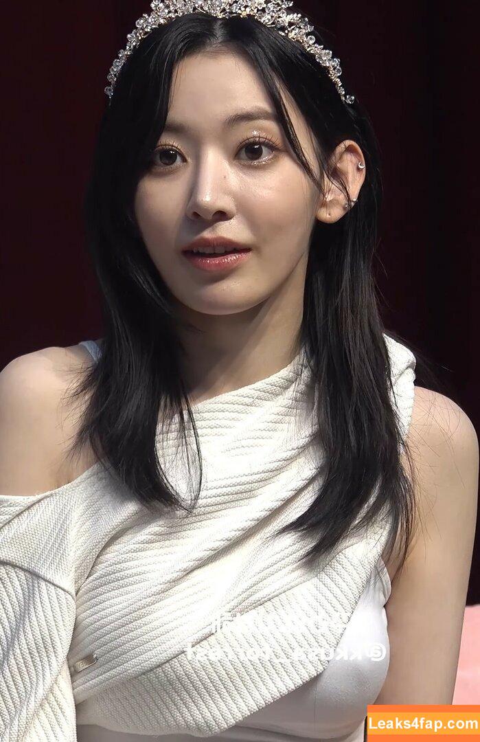 WomenK-pop /  leaked photo photo #0657