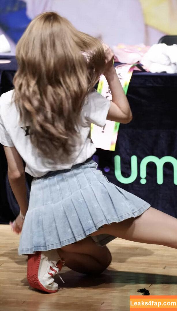 WomenK-pop /  leaked photo photo #0663