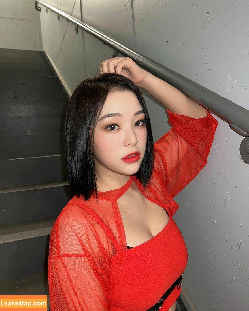 WomenK-pop /  leaked photo photo #0677