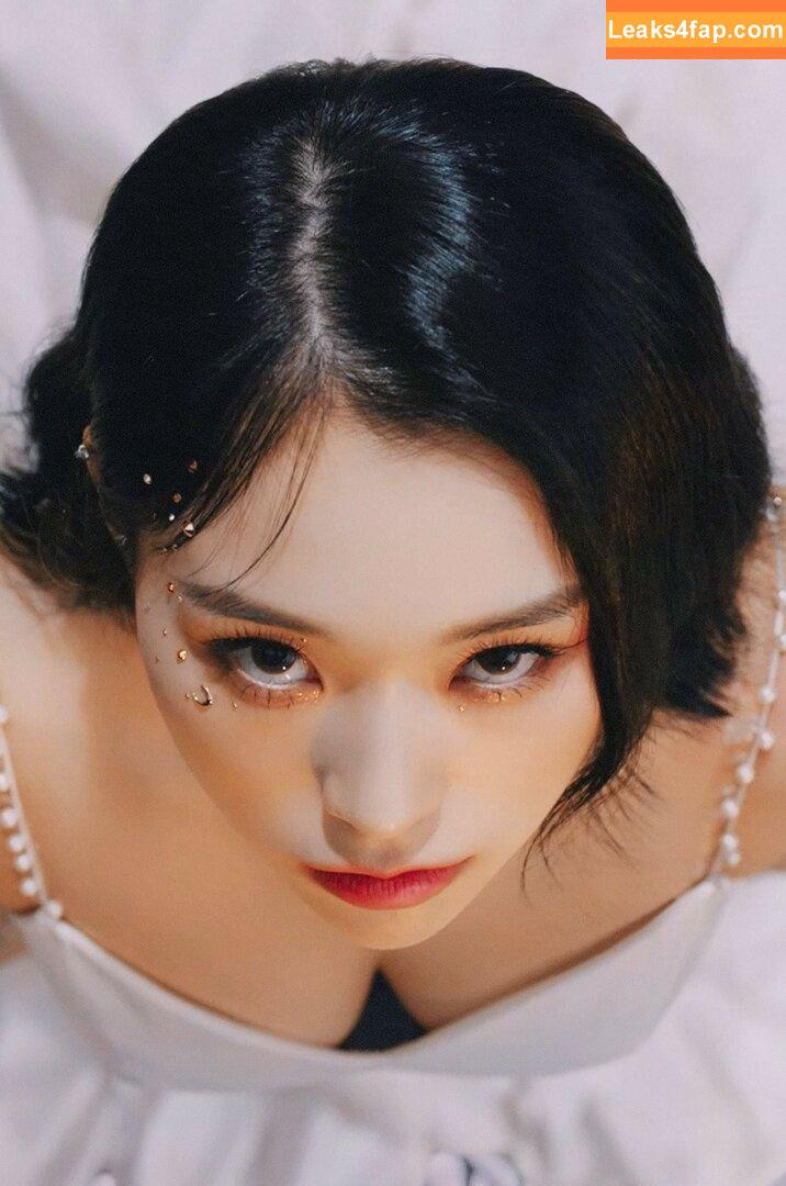 WomenK-pop /  leaked photo photo #0682